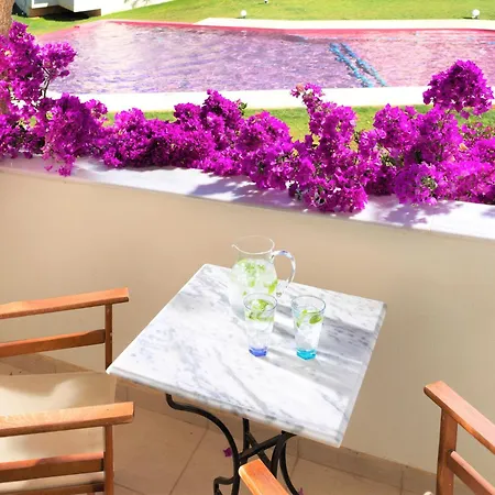 Out Of The Blue Resort & Spa 5* Agia Pelagia (Crete)