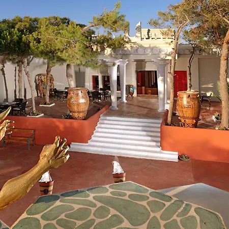 Resort Out Of The Blue Resort & Spa 5*